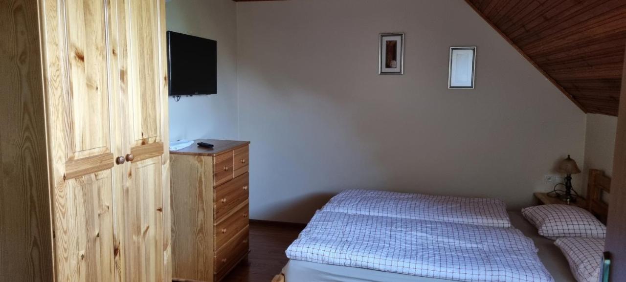 Chata Linia Kokava nad Rimavicou Buitenkant foto